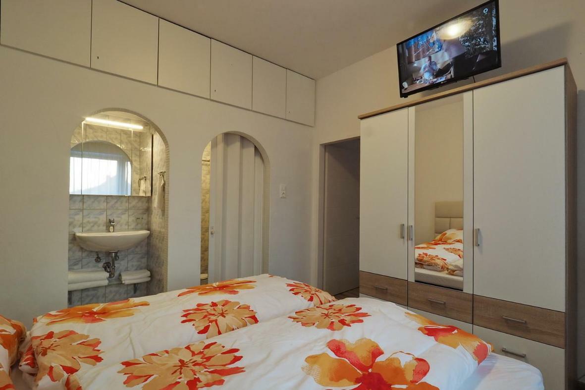 Hofmanns B&B Loosdorf Εξωτερικό φωτογραφία